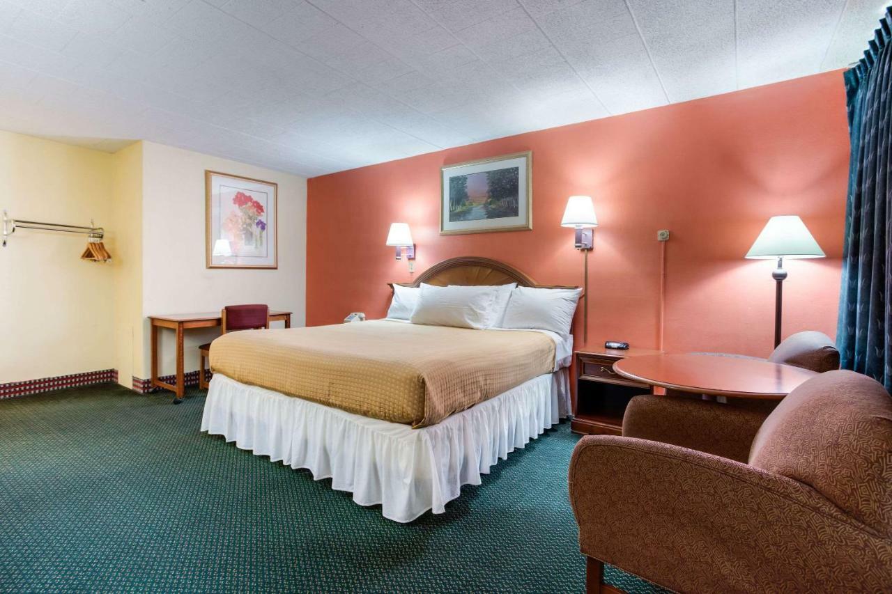 Hotel Royal Clearfield